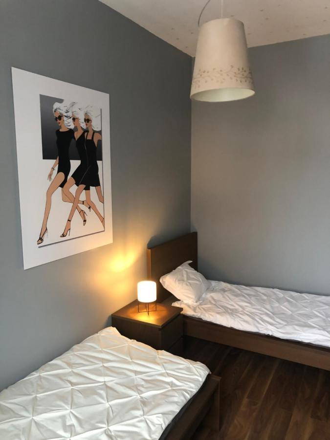 Piekarnia Apartamenty Manufaktura, Parking, Dostep Na Kod, Klima, 1-3 Pokoje, Prywatna Kamienica Лодз Екстериор снимка